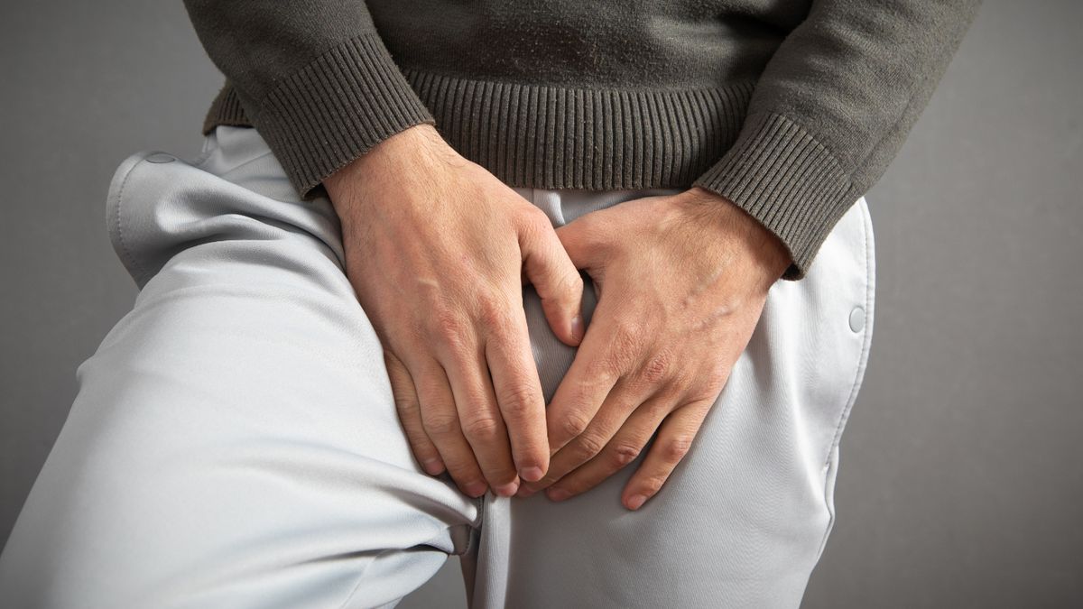 Levitra to lek, którego substancją czynną jest wardenafil należący do grupy leków zwanych inhibitorami fosfodiesterazy typu 5.