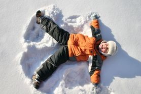 Dziecięcy niezbędnik na ferie. Czego nie może w nim zabraknąć?