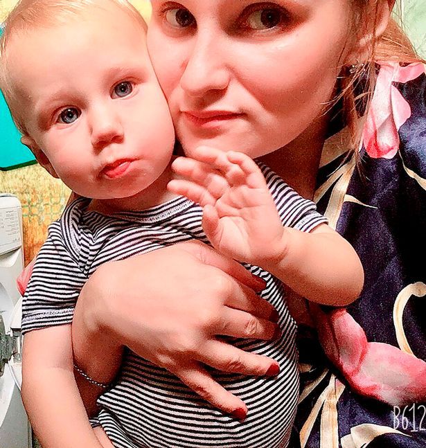 Olga Bazarov i jej dziecko