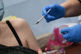 Nie będzie czwartej dawki szczepionki na COVID? Eksperci komentują decyzję EMA