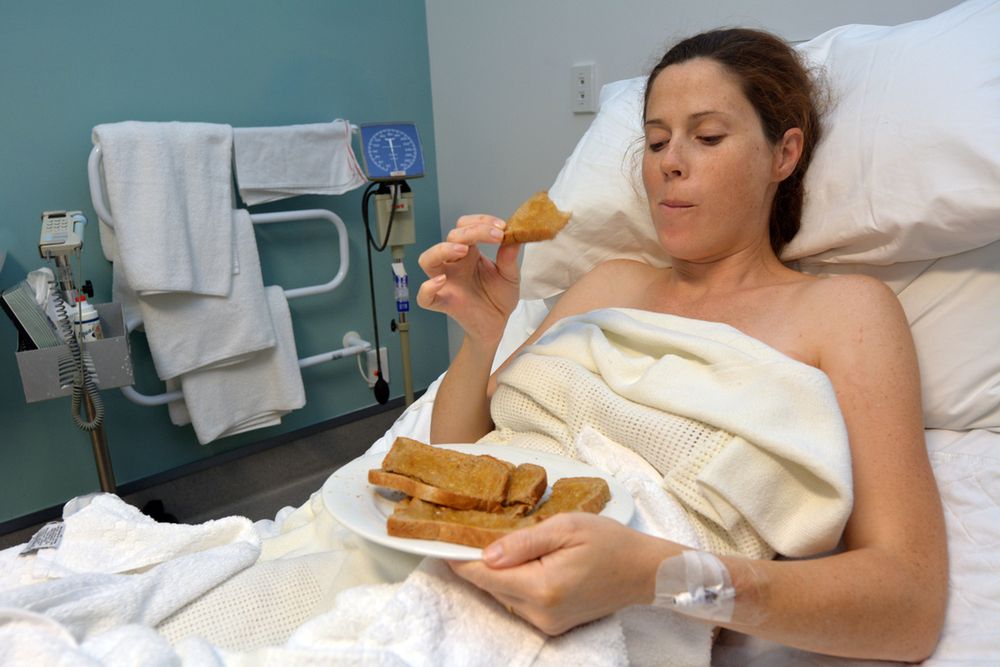 Kromka chleba i ogórek, czyli co można znaleźć na szpitalnych talerzach