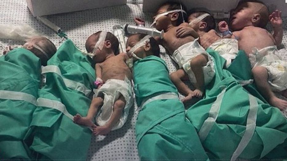 Dramat w szpitalu w Gazie. Inkubatory nie działają, lekarze owijają wcześniaki folią