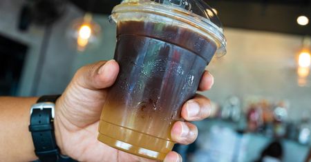 Dolej ten sok do kawy. Orange espresso jest coraz popularniejsze