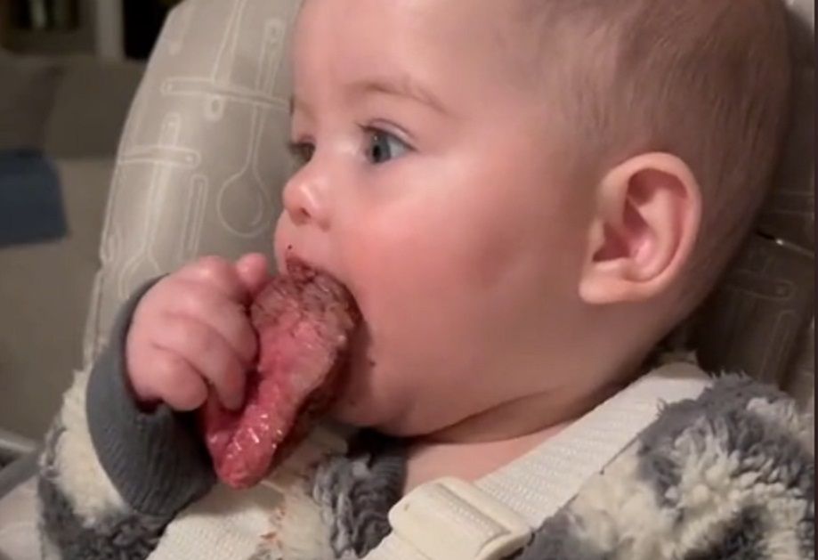 Eliza je krwisty stek