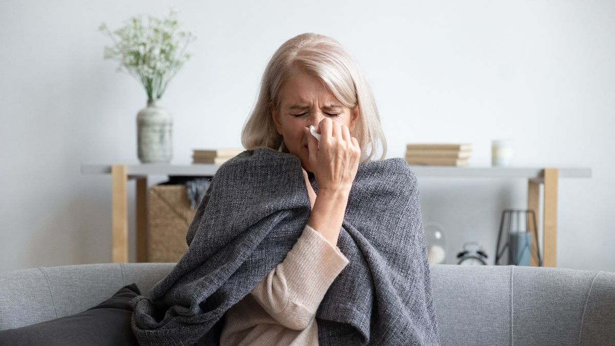 Eksperci alarmują: w sezonie 2022/ 2023 r. możemy stanąć w obliczu nawrotu grypy – choroby niezwykle niebezpiecznej, a w Polsce wciąż bagatelizowanej