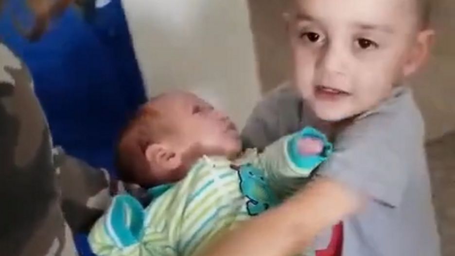 Film z dzieckiem stał się hitem. "To nie jest urocze ani zabawne"