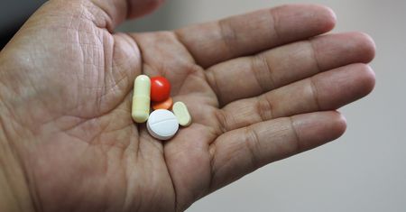 Tak Polki chcą pozbyć się opuchlizny. Ten lek może wykończyć nerki i serce