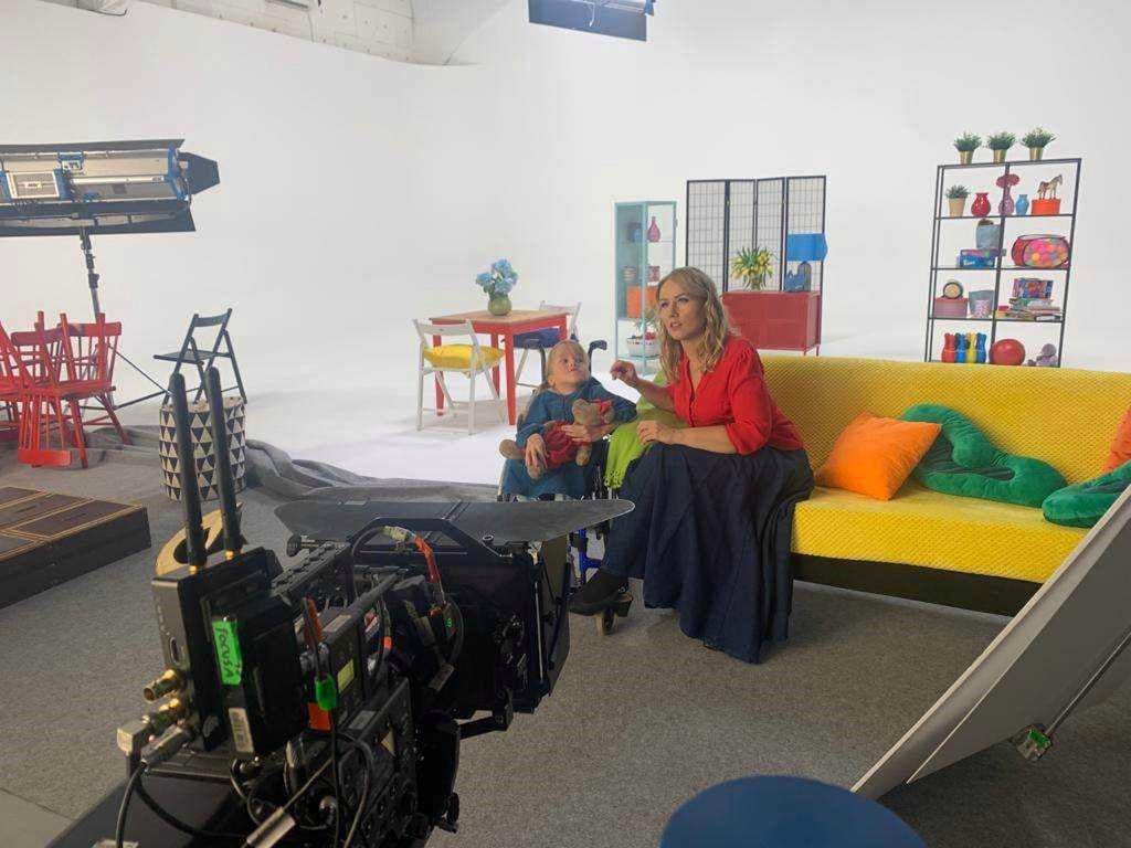 Jagienka w studiu telewizyjnym 