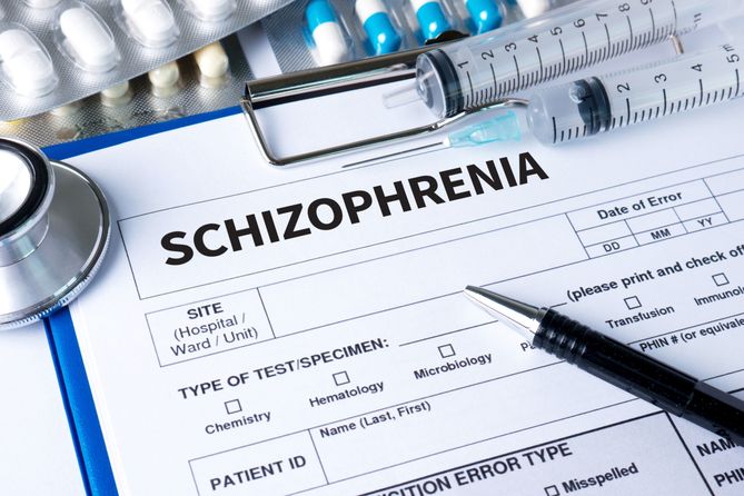 Zolafren wykorzystuje się w leczeniu schizofrenii
