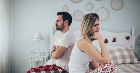Jak rozmawiać o zaburzeniach erekcji w związku?