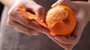 Czy mandarynki trzeba myć przed jedzeniem? Badacze to sprawdzili