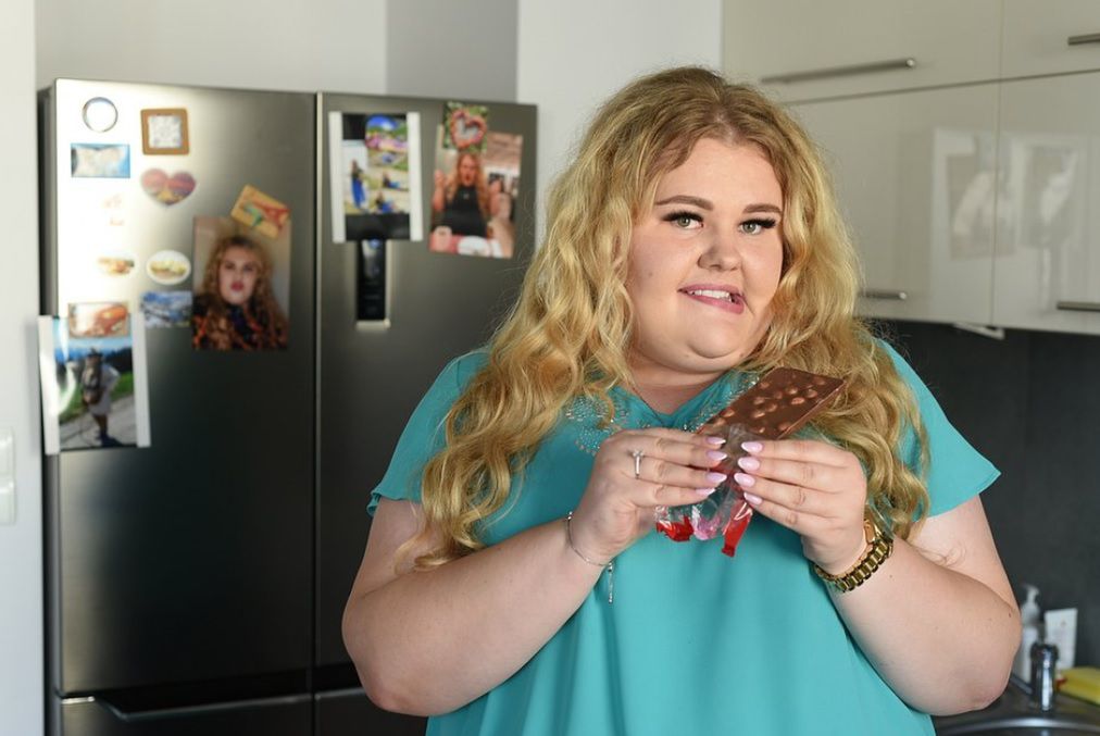 Kinga Zawodnik pod okiem kamer w programie TVN Style &quot;Dieta czy cud&quot; testuje różne diety i specyfiki. 