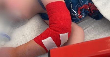 Przerażające nagrania. Matka okłada 3-latka pięściami i grozi mu śmiercią