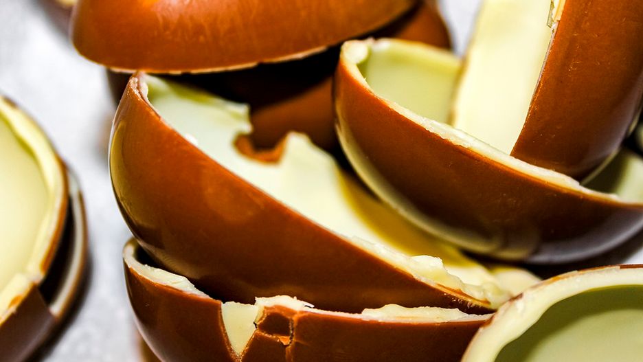 Zgodnie z amerykańską polityką żywieniową w produktach spożywczych nie wolno umieszczać przedmiotów, które nie nadają się do zjedzenia