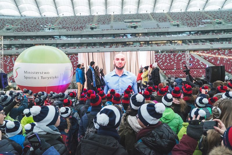 Marcin Gortat podczas wydarzenia &quot;WF na Zimowym Narodowym&quot;