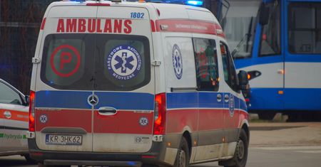 NFZ bada sprawę 12-latki z Limanowej. Szpitale spierają się o przyjęcie