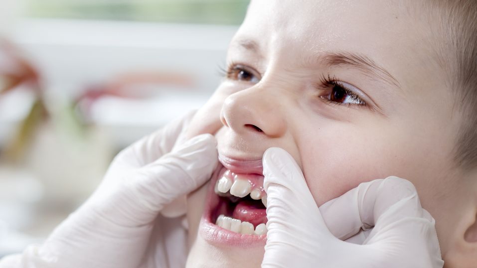 Choroby jamy ustnej występują u osób w każdym wieku.