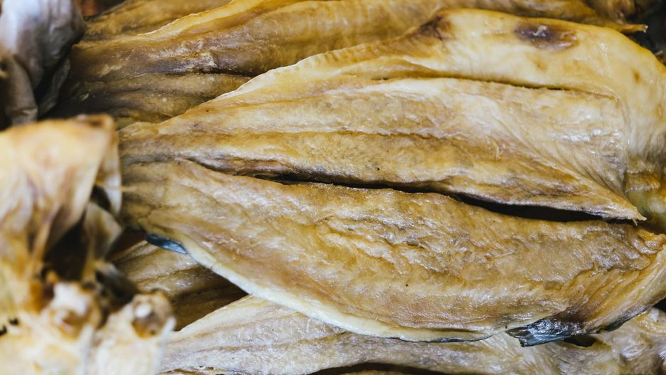 Często gości na talerzach, choć to najgorszy wybór. Ta ryba to siedlisko rtęci i zanieczyszczeń