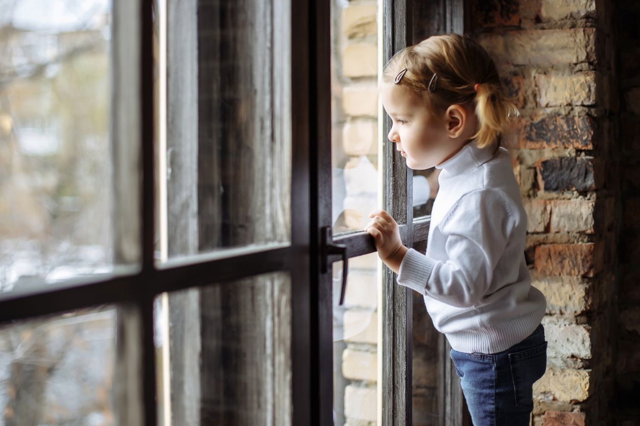 Małe dzieci nie mogą przebywać w żłobku powyżej 10 godzin bez zgody psychologa