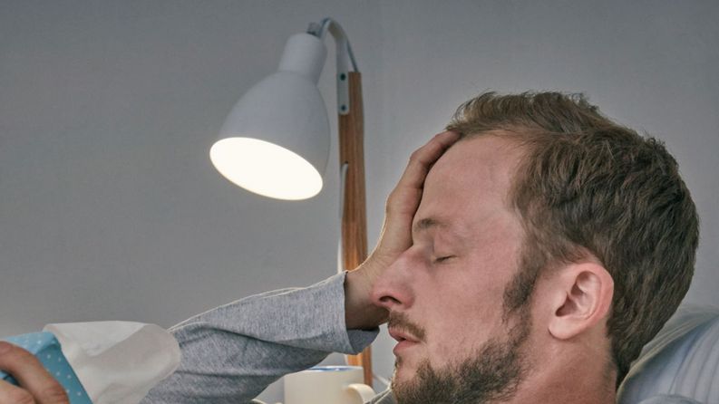 Bóle głowy pochodzenia naczyniowego są konsekwencją zmian w naczyniach krwionośnych mózgu i opon mózgowo-rdzeniowych.