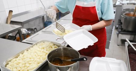 Afera w przedszkolu. Rodzice twierdzą, że dzieci chodzą głodne