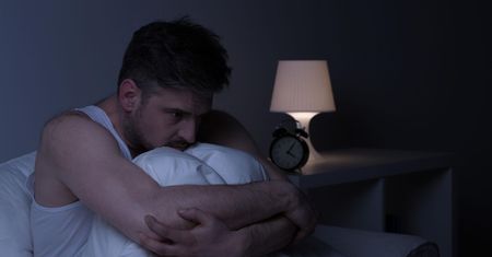 Prawdziwy mężczyzna nie ma depresji. Krzywdzący stereotyp