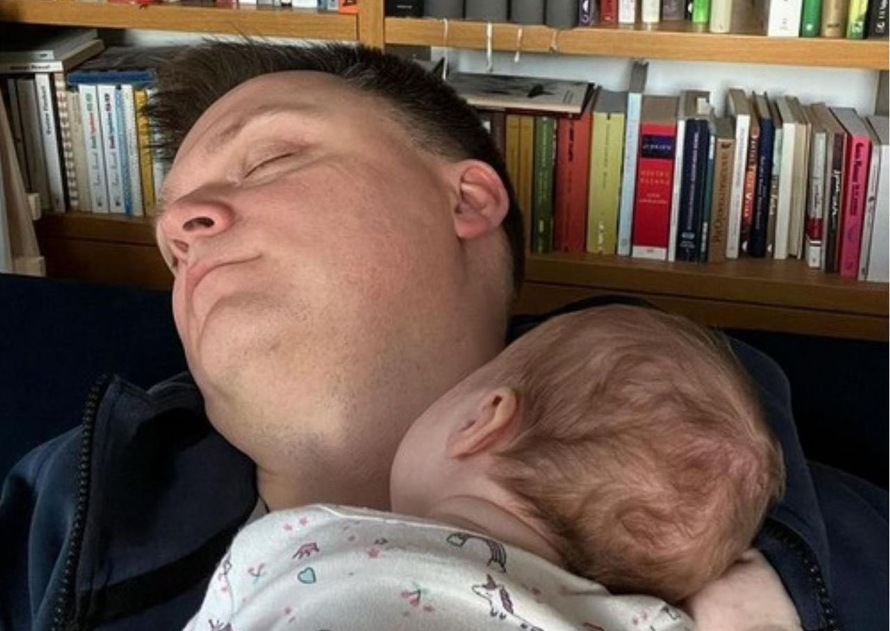 Hołownia obudził się o 4:50. Takiego widoku się nie spodziewał