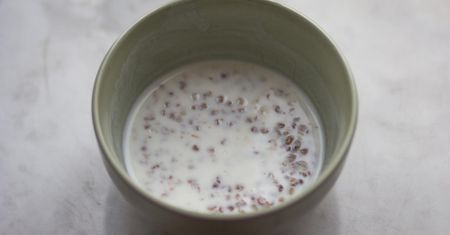 Mikstura na płaski brzuch. Działa jak peeling w jelitach