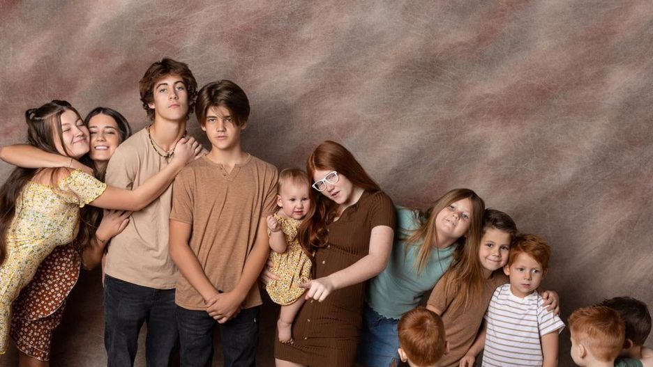 Zaczęło się, gdy miała 16 lat. Ma 12 dzieci z trzema mężczyznami