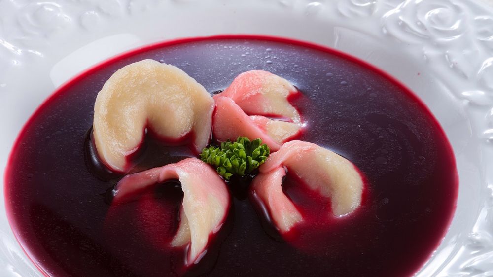 Smaczna i wartościowa zupa, którą spożywamy zbyt rzadko. Chroni serce i zapobiega nowotworom