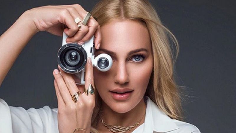 Meryem Uzerli z powodzeniem łączy karierę i macierzyństwo