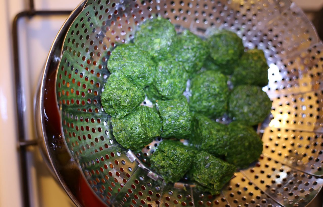 Chroni przed demencją i odmładza mózg nawet o cztery lata. Wystarczy jedna porcja dziennie