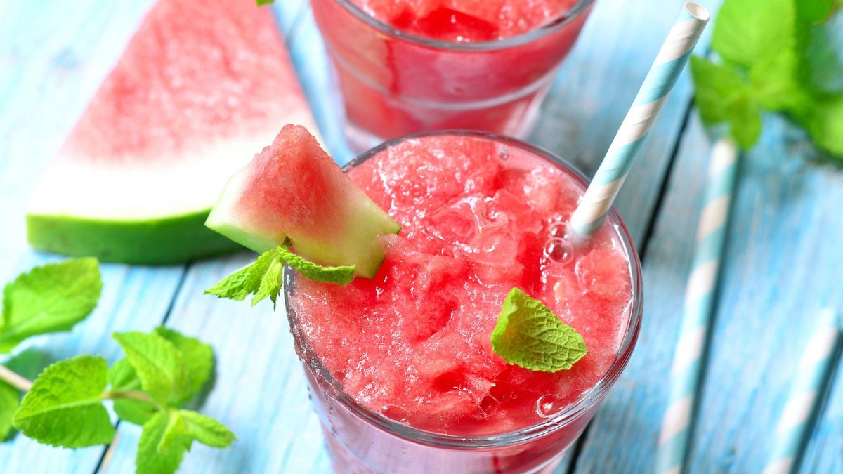 Sok z arbuza nie tylko dla dzieci. Jakie ma właściwości?