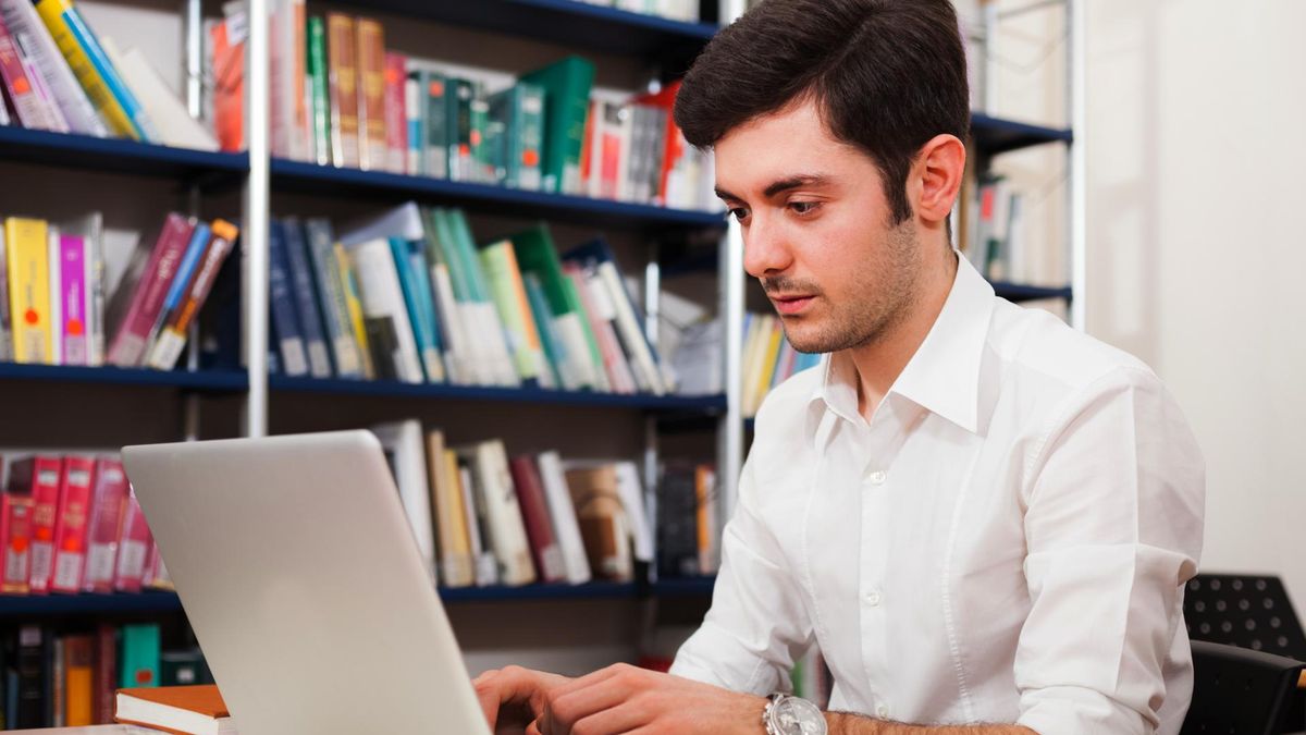 Poznaj 10 powodów, dla których warto umówić się z informatykiem