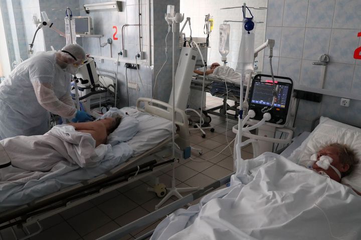 Koronawirus w Polsce. Nowe przypadki i ofiary śmiertelne. MZ podaje dane (15 października)