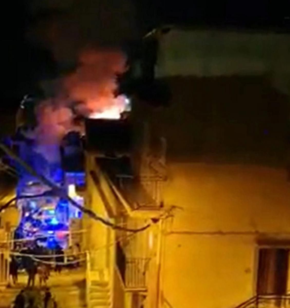 Dziecka nie udało się uratować. Przyczyną pożaru była świąteczna ozdoba