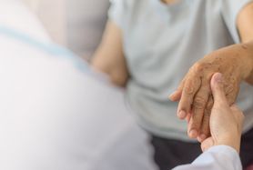 Zespół sztywnego człowieka – leczenie, objawy i przyczyny