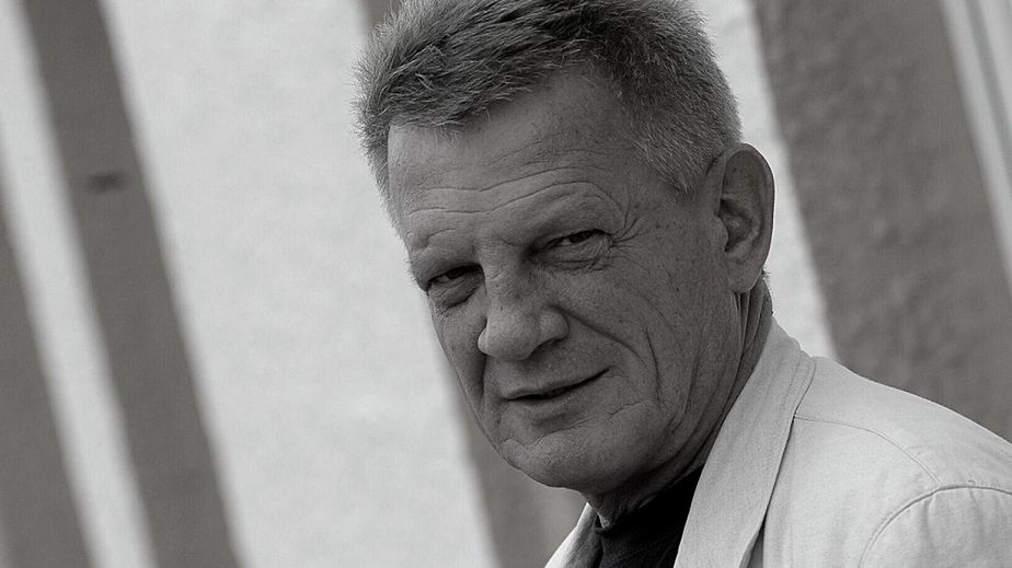 Bronisław Cieślak, znany z roli porucznika Borewicza, zmagał się z rakiem prostaty.