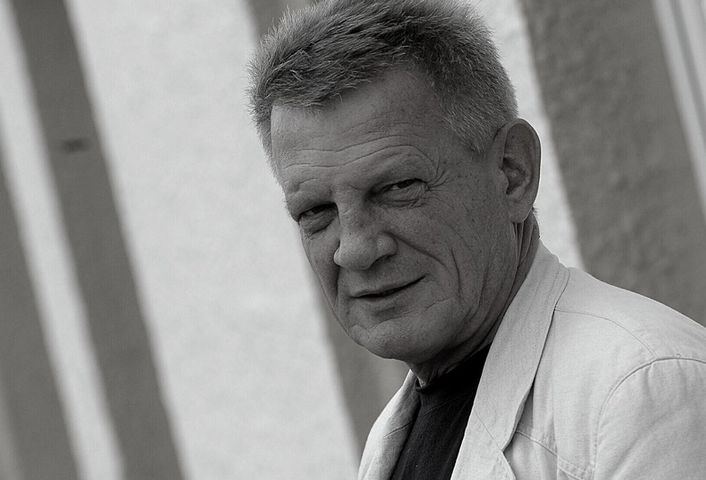 Bronisław Cieślak, znany z roli porucznika Borewicza, zmagał się z rakiem prostaty.