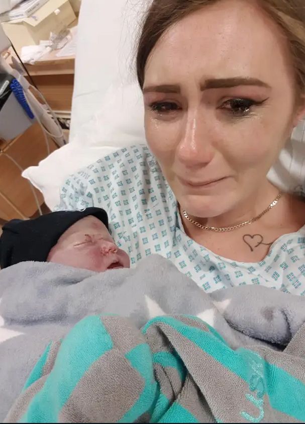 Kobieta ma nadzieję, że coś się zmieni w brytyjskiej służbie zdrowia (Facebook)