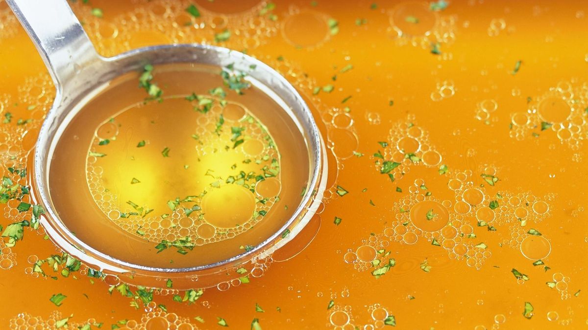 Zamień kawę na rosół pełen substancji odżywczych