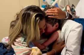 8-latek wybudził się ze śpiączki. Kamera uchwyciła poruszający moment