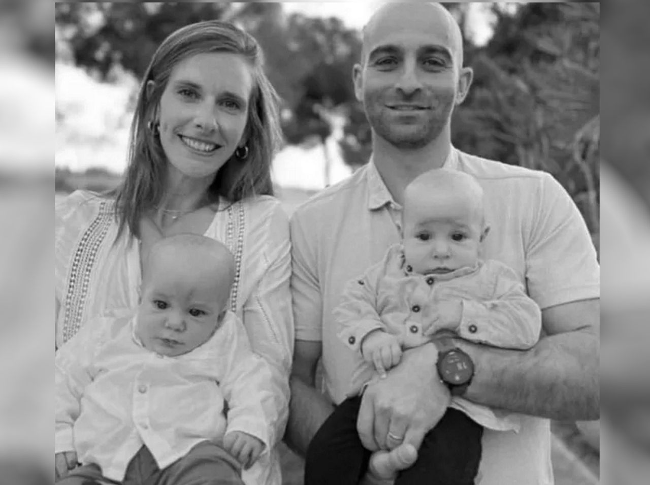 Hamasowcy nie mieli litości. Rodzice ukryli bliźnięta w schronie