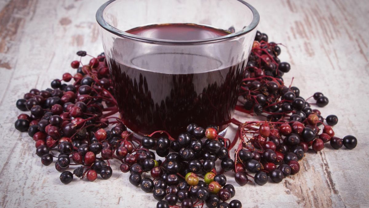 Sok z czarnego bzu - naturalny lek