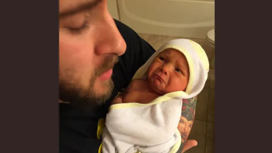 Opublikował zabawne zdjęcie córki. Komentarz skłonił go do wizytu u pediatry