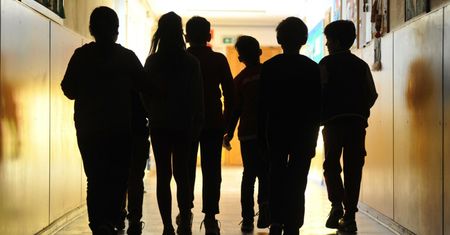 12-latek odgryzł koledze kawałek skóry z czoła. "Widok nie do opisania"