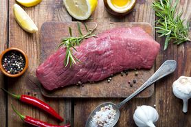 Czerwone mięso - rodzaje, wpływ na zdrowie, czerwone mięso a nowotwór