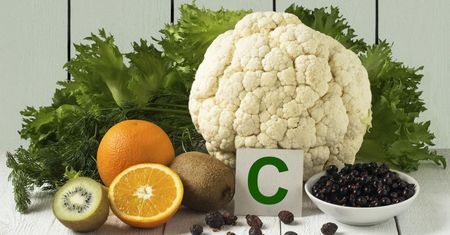 Witamina C to naturalny spalacz tłuszczu. Zobacz, jak ją wykorzystać