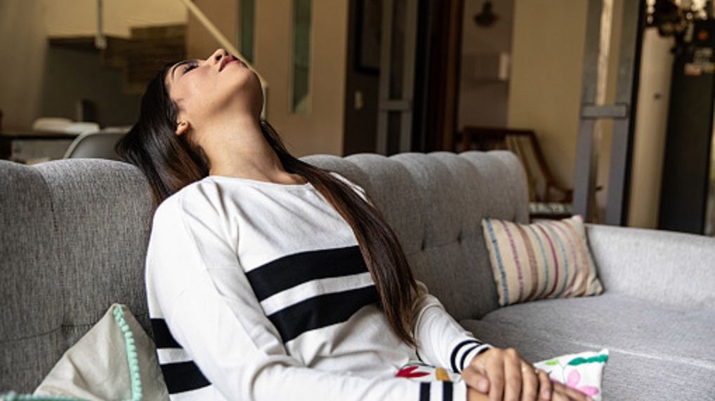 Kobiety, które przeszły COVID-19, zauważają zmiany w cyklu menstruacyjnym 