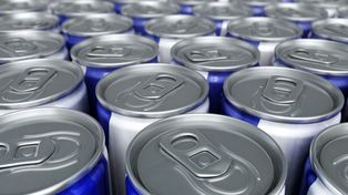 Wypijał 2 litry napojów energetycznych dziennie. Taki był skutek